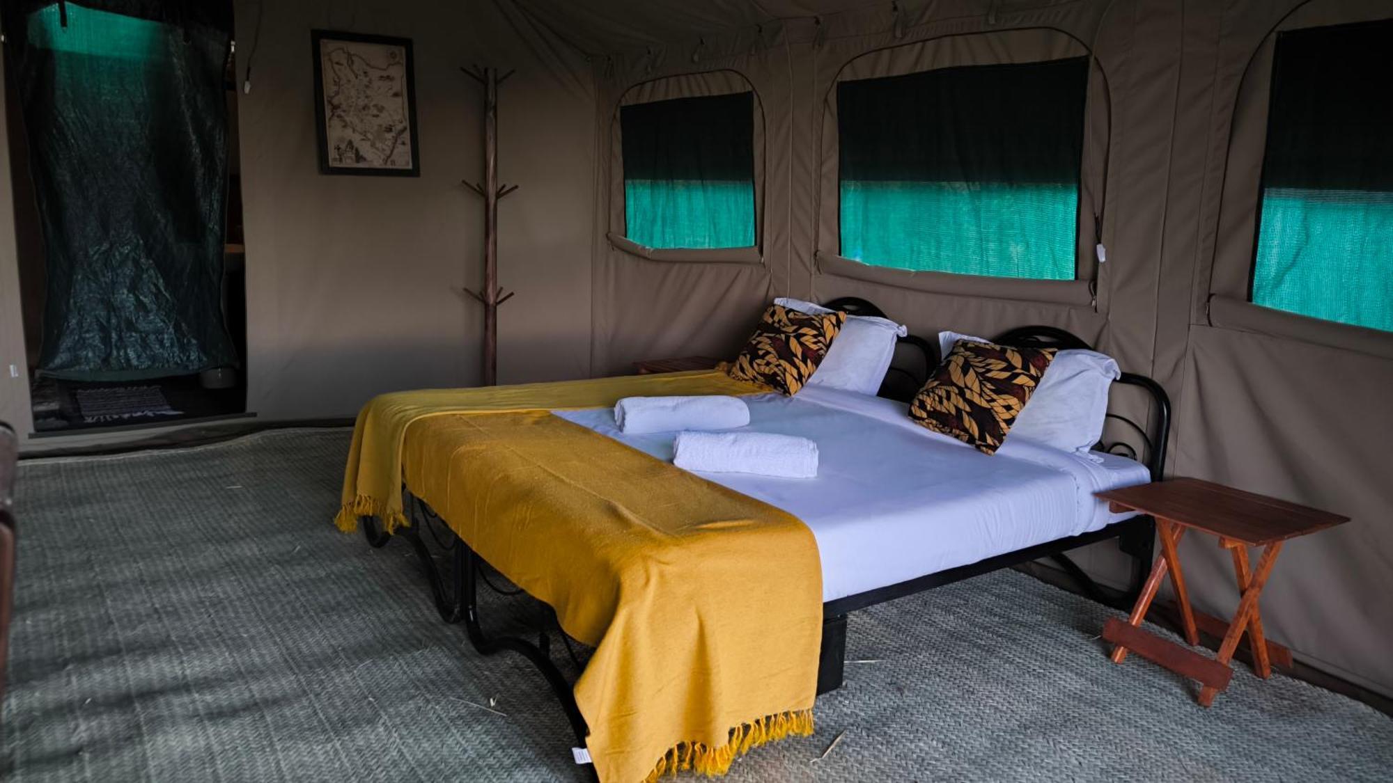 טאלק Julia'S River Camp מראה חיצוני תמונה