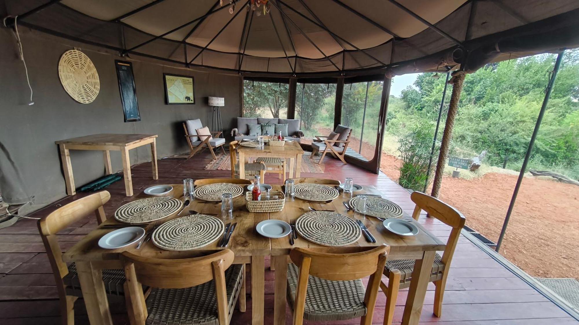 טאלק Julia'S River Camp מראה חיצוני תמונה