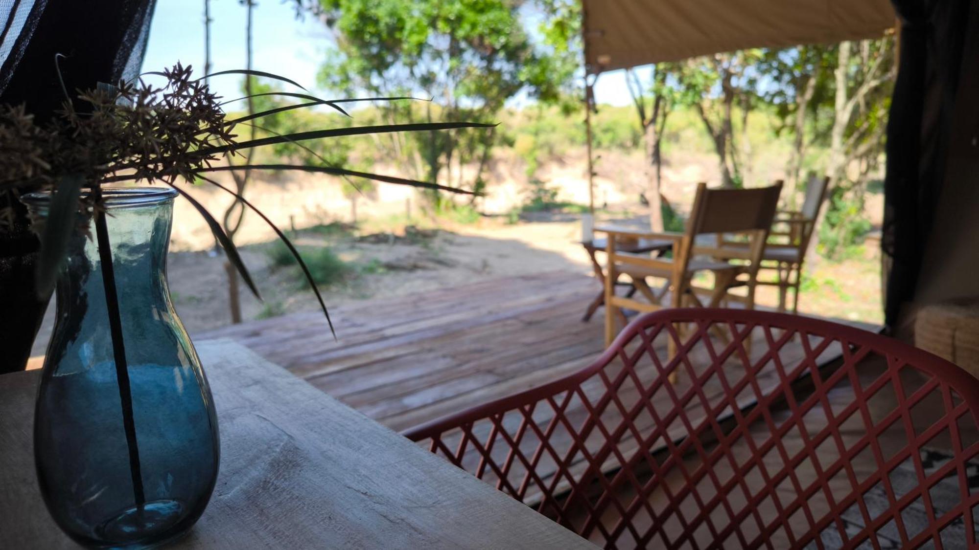 טאלק Julia'S River Camp מראה חיצוני תמונה