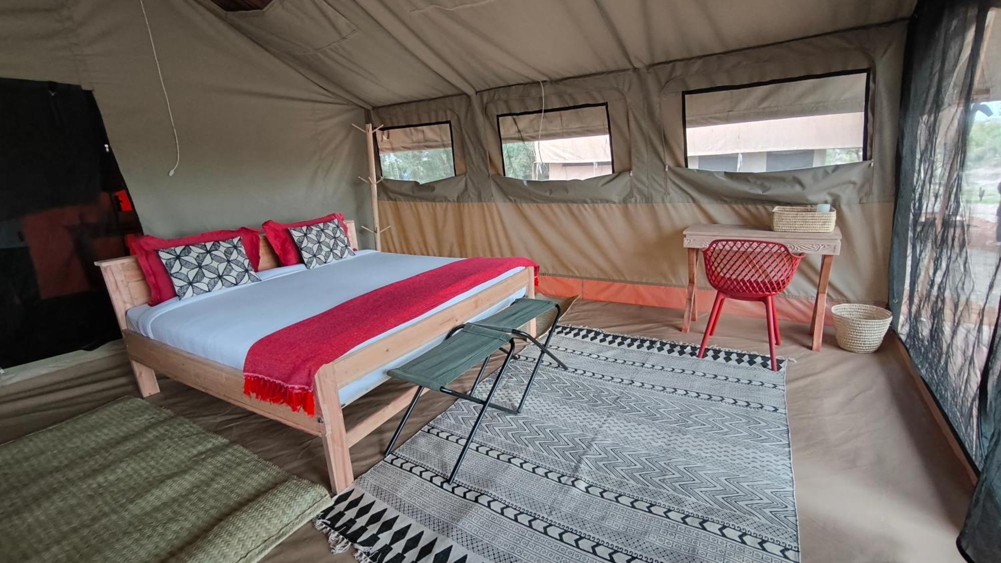 טאלק Julia'S River Camp מראה חיצוני תמונה